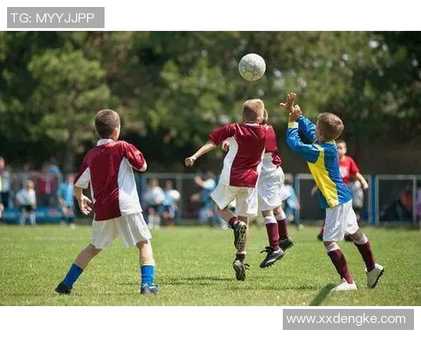 激励足球员的有效策略与心理调适方法探讨