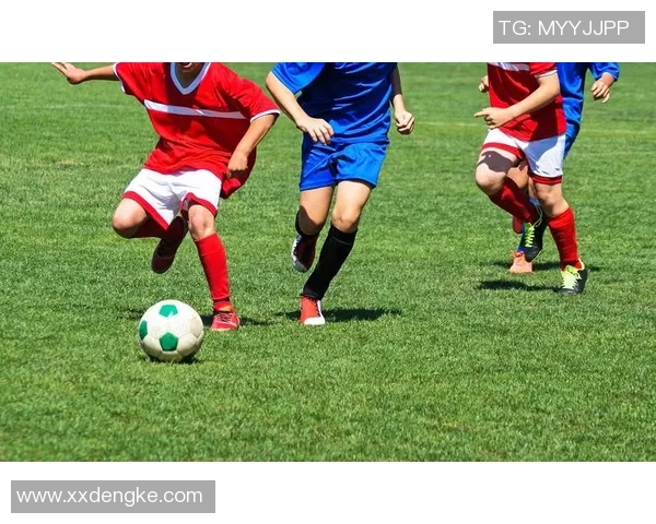 足球怀化：激情与梦想交织的绿茵场上演绎青春的华彩篇章